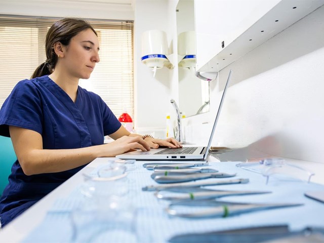 Colocar implantes con seguridad