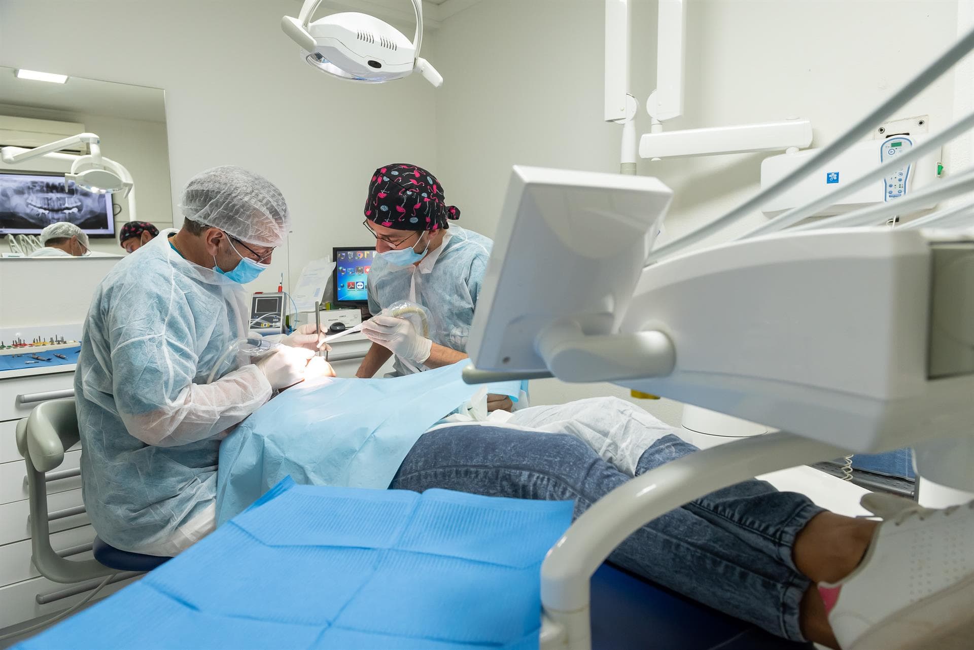 Implante dental en Vigo y Baiona